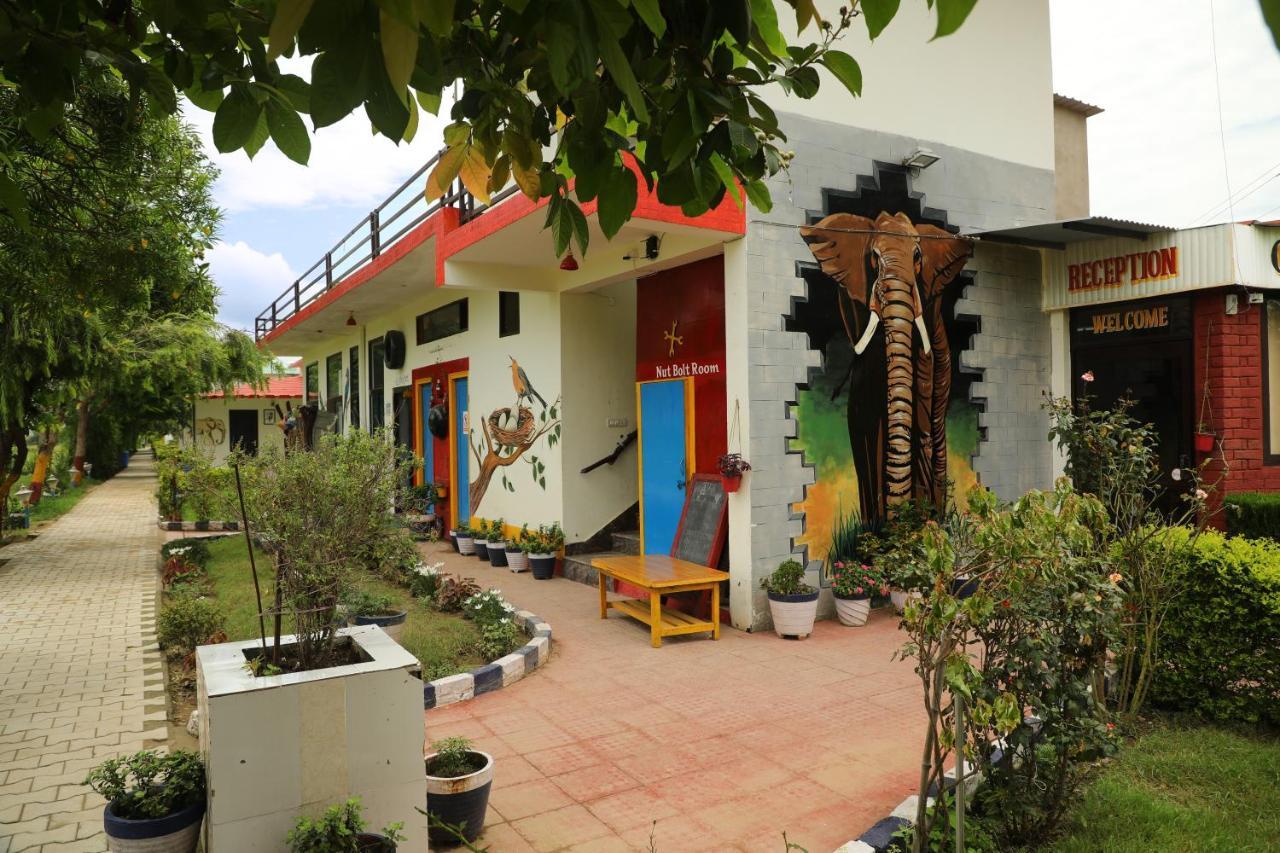 Corbett Treat Resort Rāmnagar Exterior photo