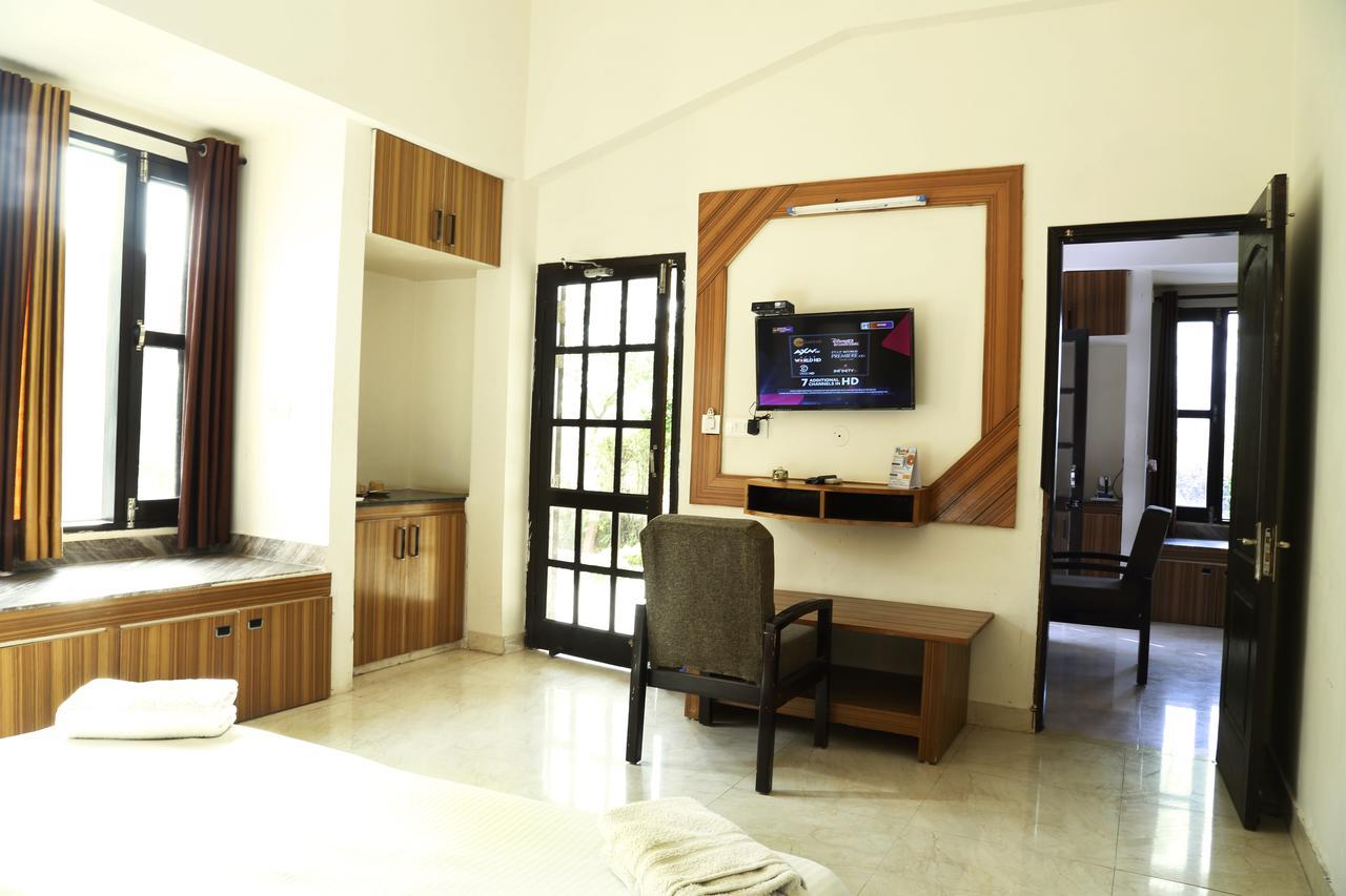 Corbett Treat Resort Rāmnagar Exterior photo